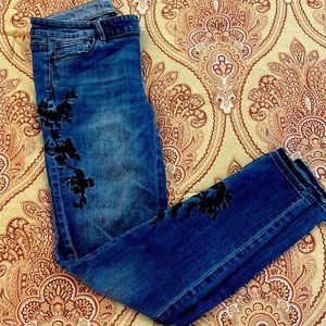 WHBM Skinny Ankle jeans